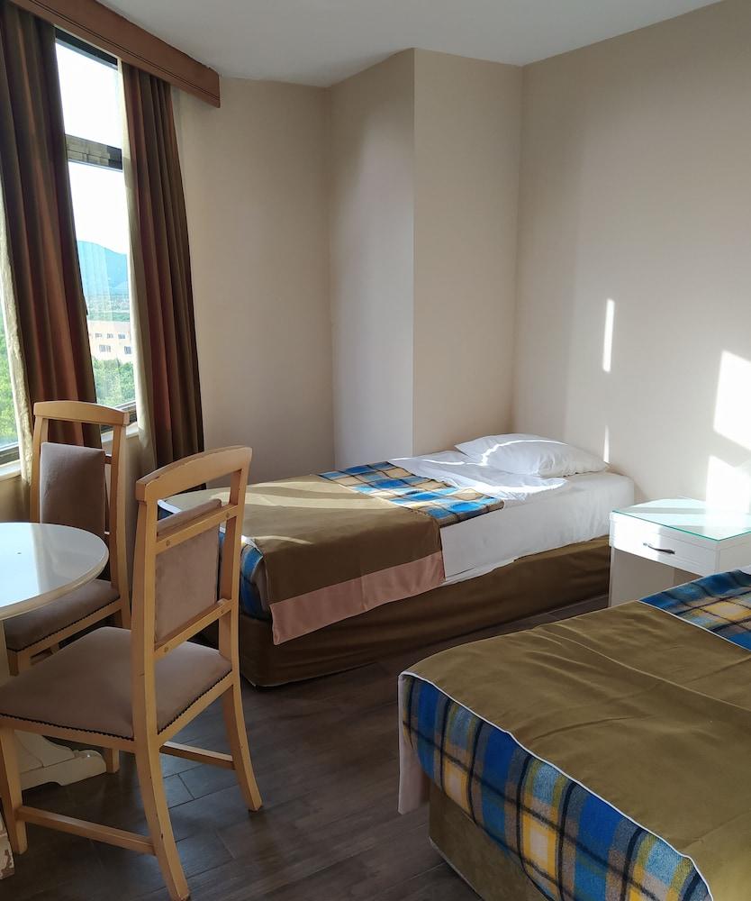 Ephesus Hitit Hotel Restaurant Селчук Екстериор снимка